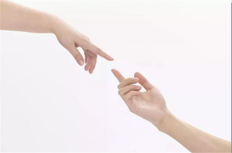 手腳干燥、脫皮，不能全怪天氣，可能是這些原因